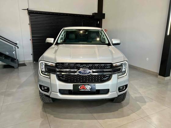 FORD RANGER 3.0 V6 TURBO DIESEL CD XLT 4X4 AUTOMÁTICO FORD RANGER 3.0 V6 TURBO DIESEL CD XLT 4X4 AUTOMÁTICO